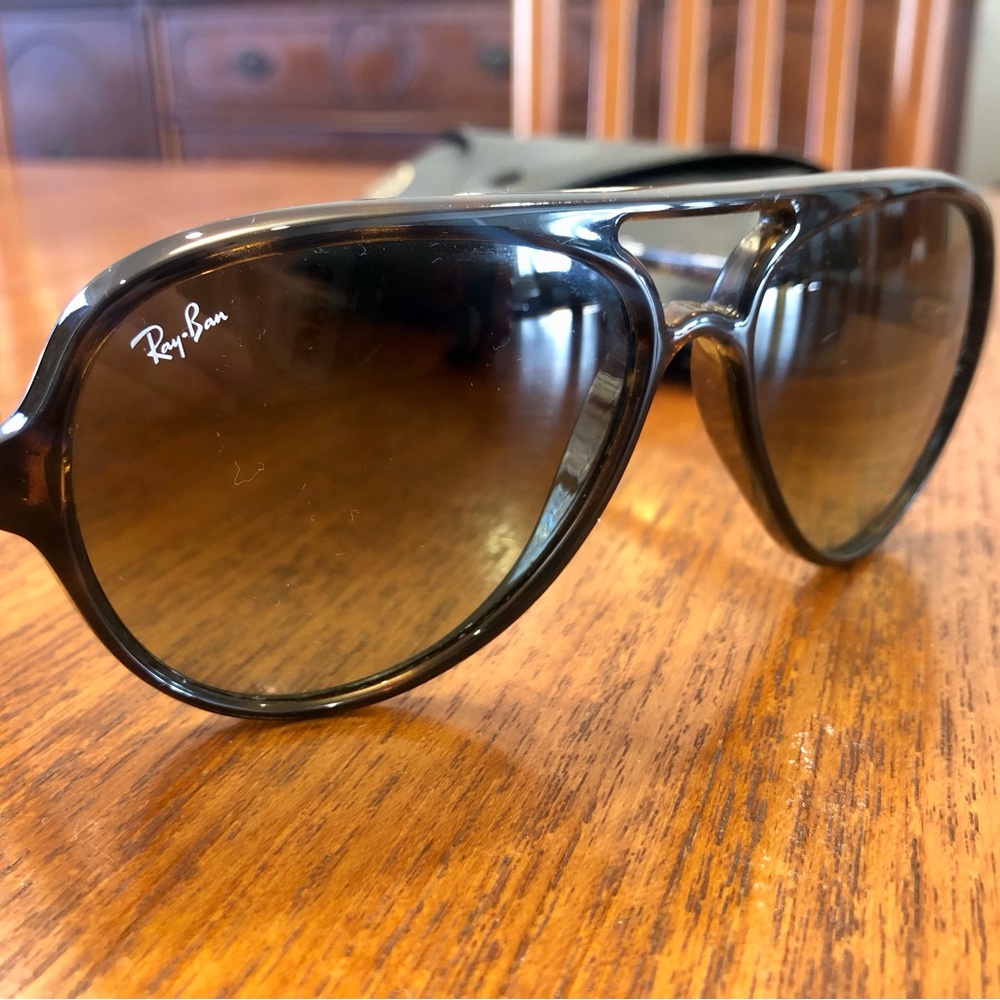 Ray-Ban CATS5000 sunglasses